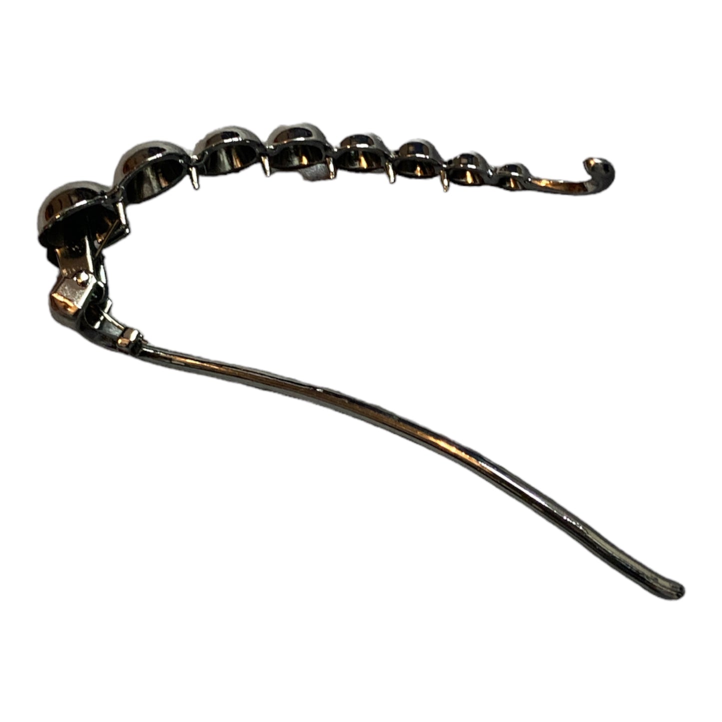 Eternal Loop Metal Hair Clip